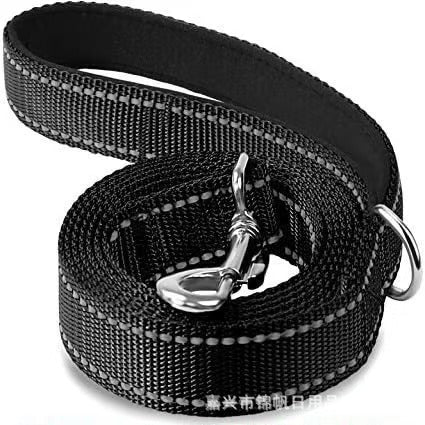 Pet traction rope medium dog explosion-proof flush direct reflective dog hand guard training rope traction belt